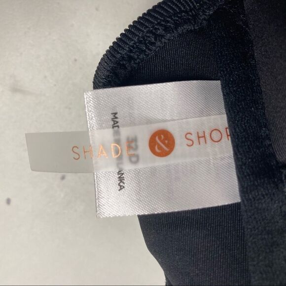 SHADE & SHORE Women’s Black Bikini Top Size‎ 32 D New With Tags - Picture 2 of 7